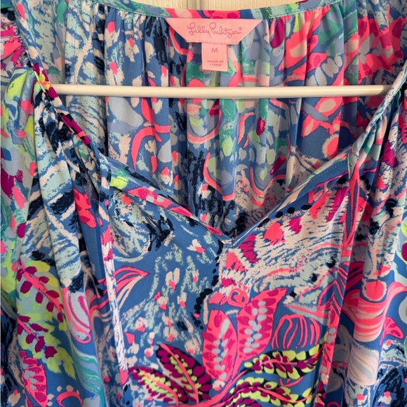 Lilly Pulitzer Tensley Top Medium - Picture 2 of 3